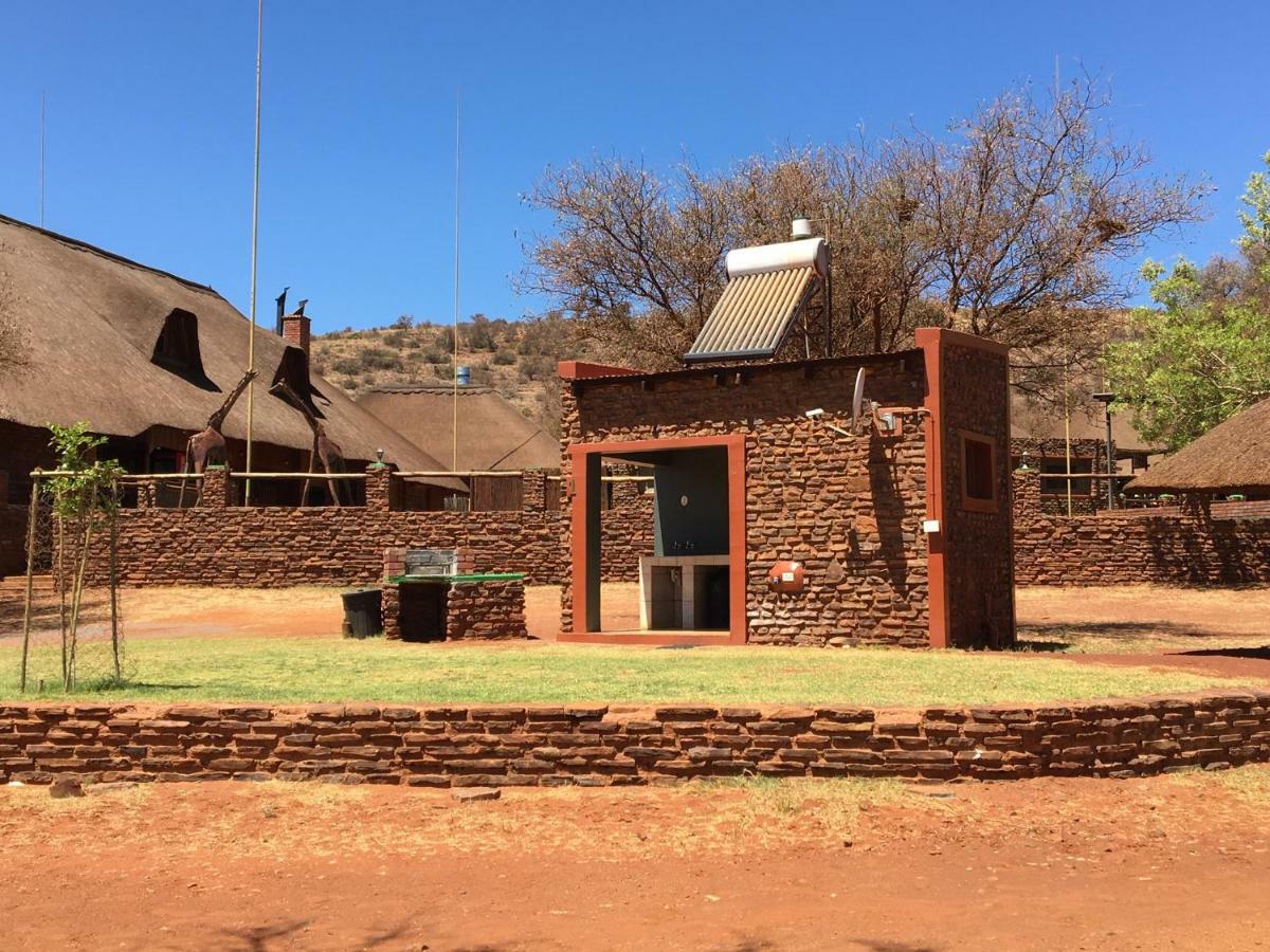Red Sands Country Lodge Kuruman Dış mekan fotoğraf